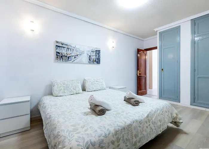 Paradise Court * Costa Adeje (Tenerife)