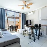 Paradise Court شقة *